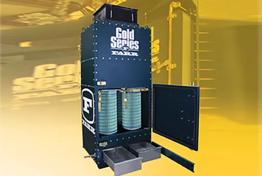 Sistema de despoeiramento industrial reduzindo poeira e contaminantes no ambiente.